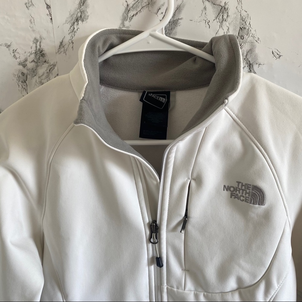 North Face Apex Bionic Jacket View 4